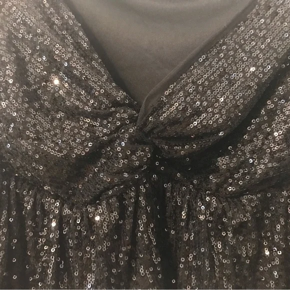 GLIMMER SPARKLE & SHINE SEQUIN BALLOON SLEEVE TWIST FRONT TOP Black S Christmas - Picture 7 of 13
